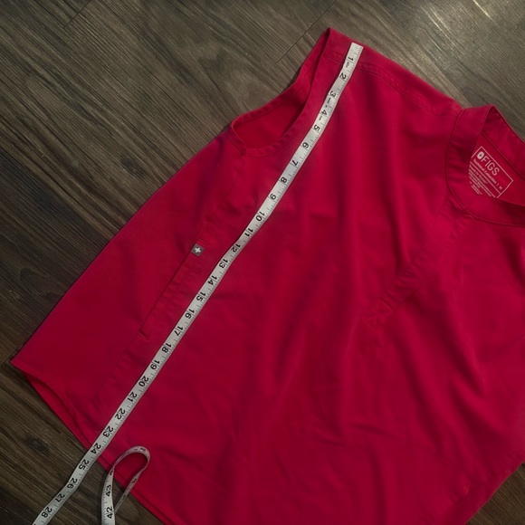 Figs Hot Pink Shirt - Picture 5 of 6